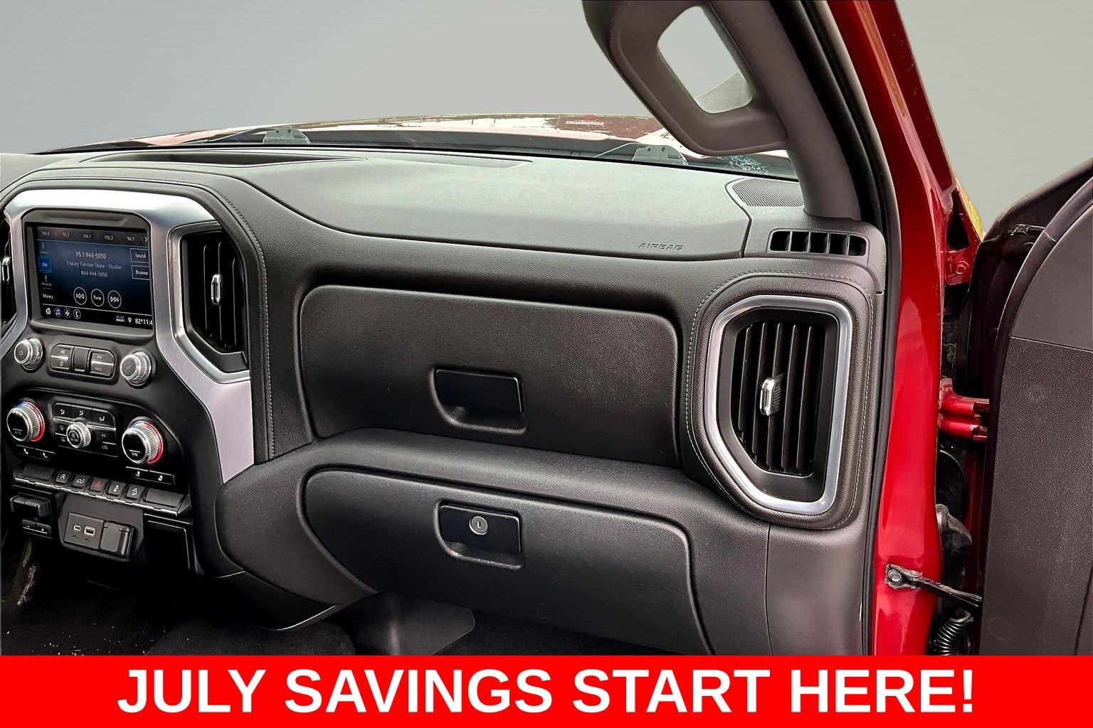 Used 2020 Red GMC Elevation image 33