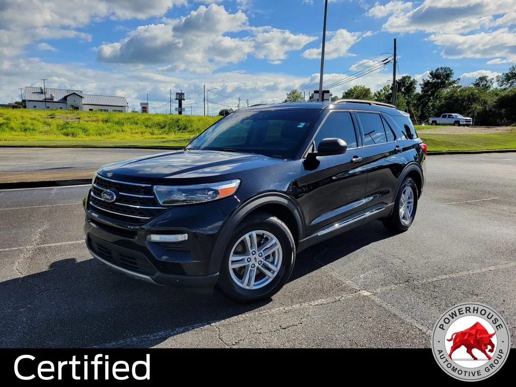 Used 2024 Black Ford XLT image 2