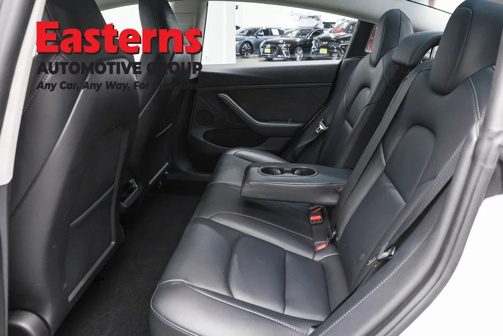 Used 2023 White Tesla Base image 16