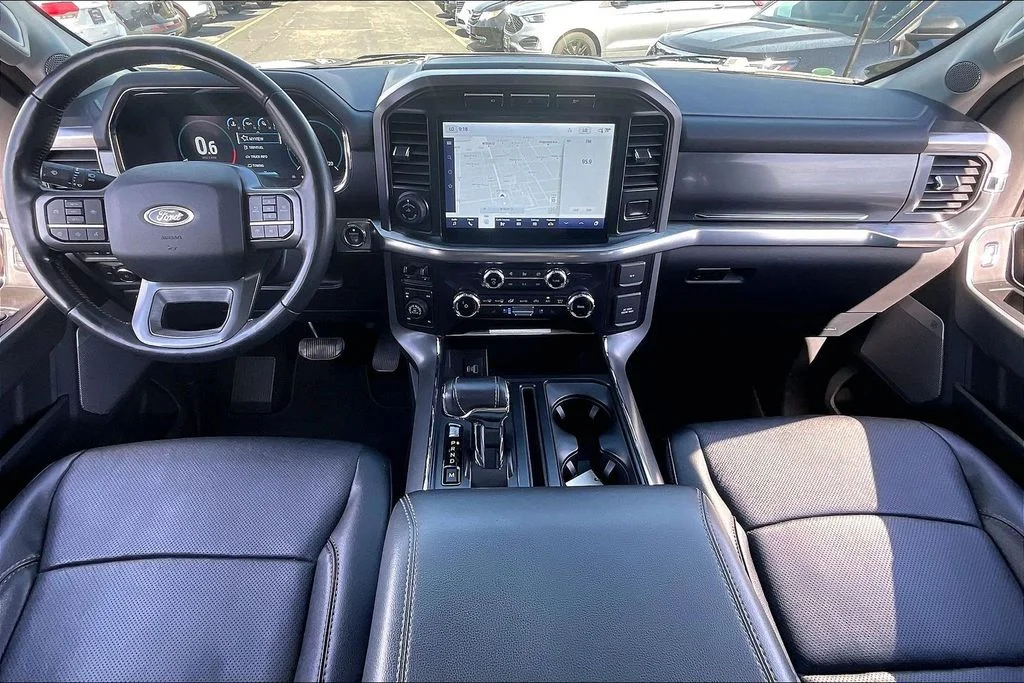 Used 2022 Blue Ford Lariat image 14