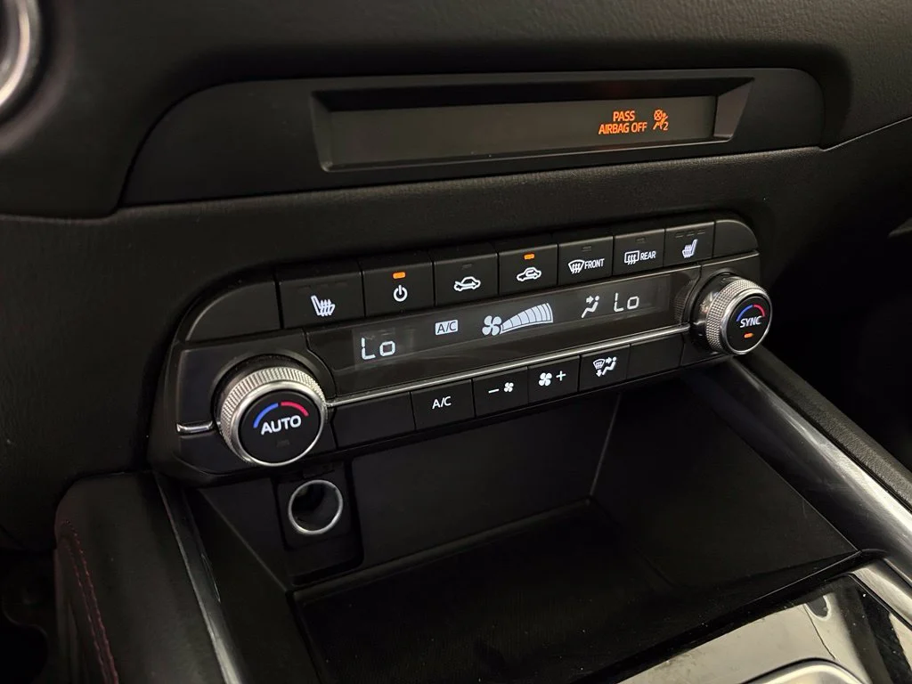 Used 2024 Gray Mazda 2.5 S Carbon Edition image 27