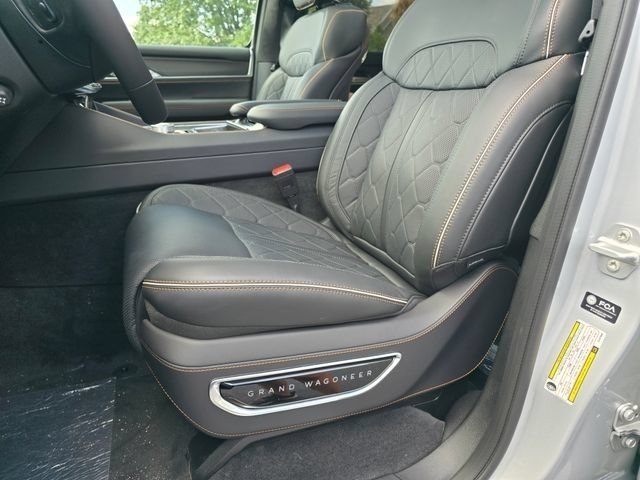 New 2026 Silver Zynith Jeep Summit Reserve image 6