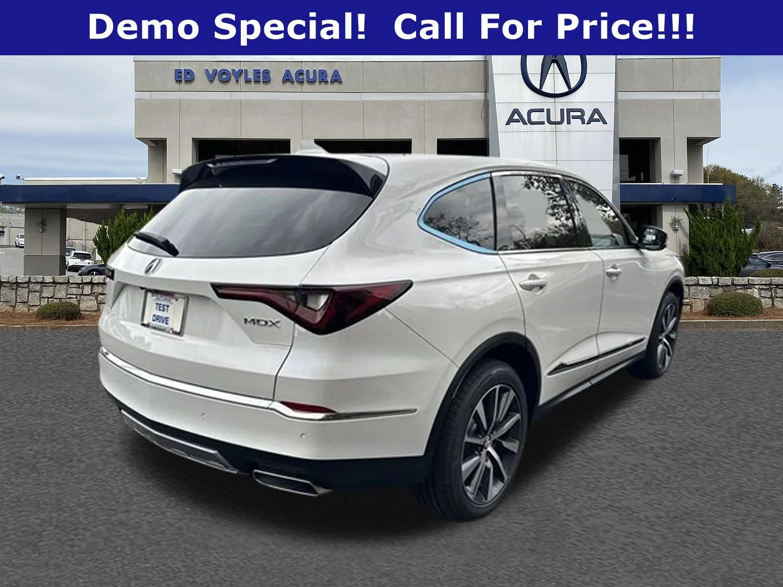 Used 2026 Platinum White Pearl Acura with Technology Package image 33