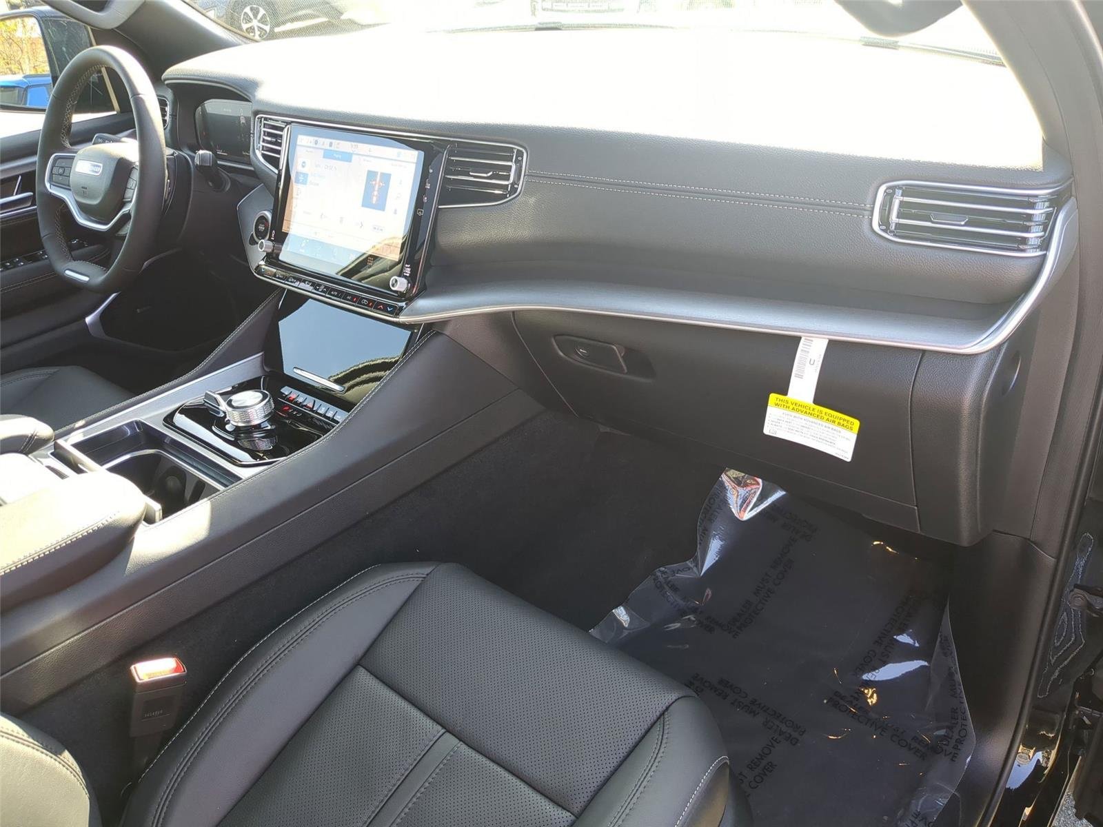 New 2026 High Gloss Black Exterior Paint Jeep Limited Altitude image 34