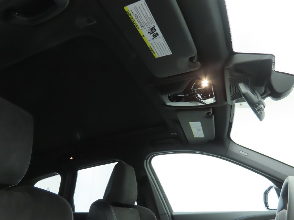 Certified Used 2026 Alpine White BMW xDrive28i image 19