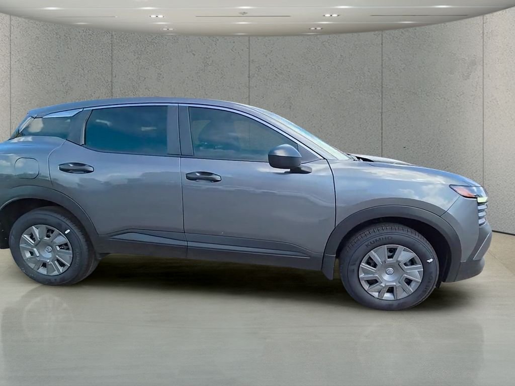 Used 2026 Gray Nissan S image 5