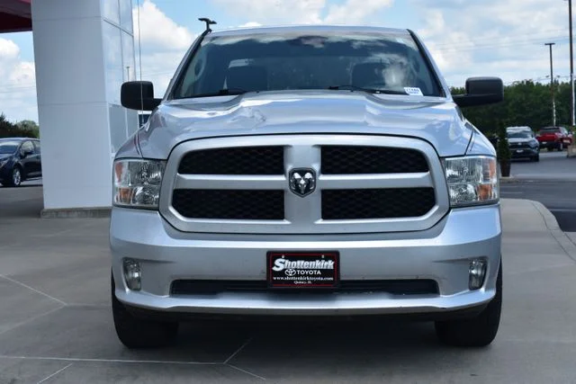 Used 2014 Silver Ram Express image 3