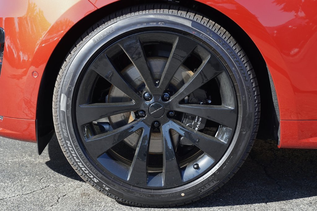 New 2027 Sanguinello Orange in Gloss Finish Land Rover Twenty Edition image 8