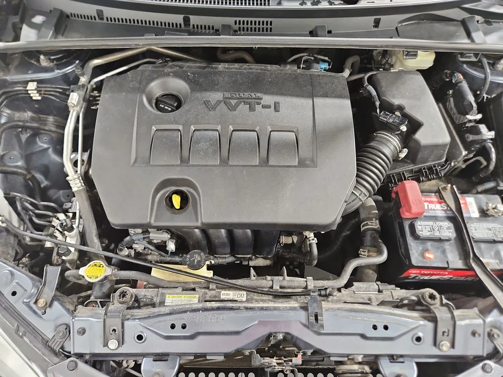 Used 2016 Gray Toyota LE image 21