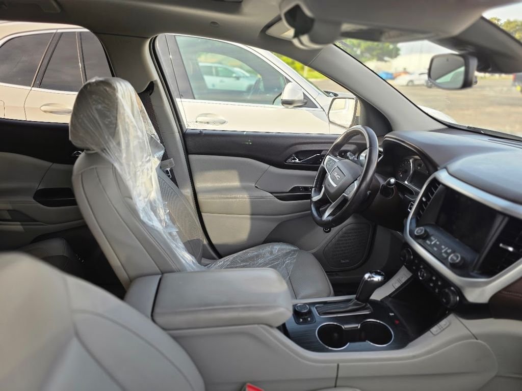 Used 2017 Sparkling Silver Metallic GMC SLT-2 image 5
