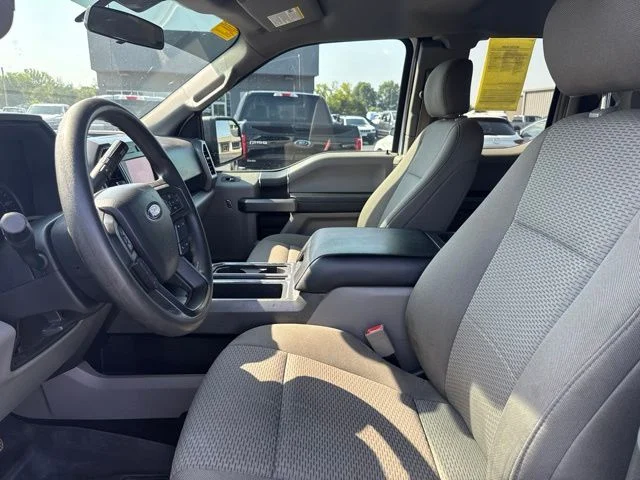 Used 2019 Oxford White Ford XLT image 9