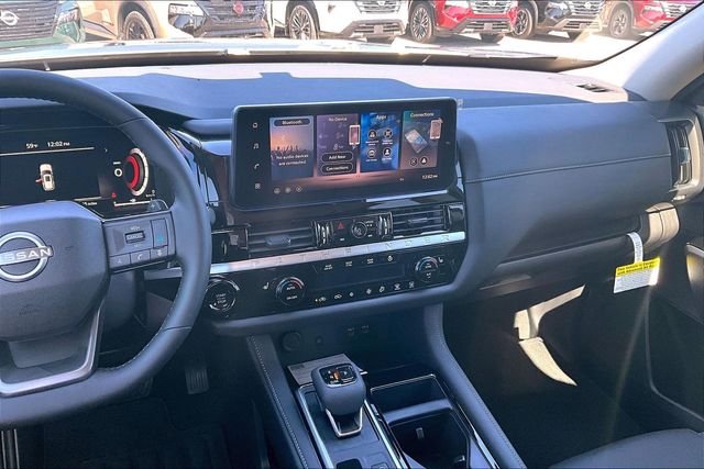 New 2026 Nissan Pathfinder SL 4D Sport Utility