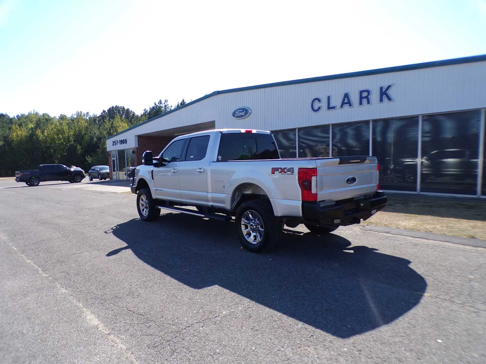 Used 2017 Ingot Silver Metallic Ford Lariat image 7