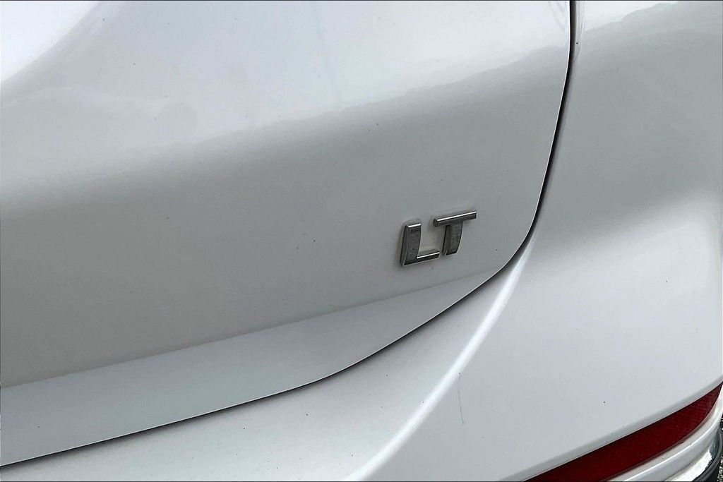 Used 2019 Beige Chevrolet LT image 28