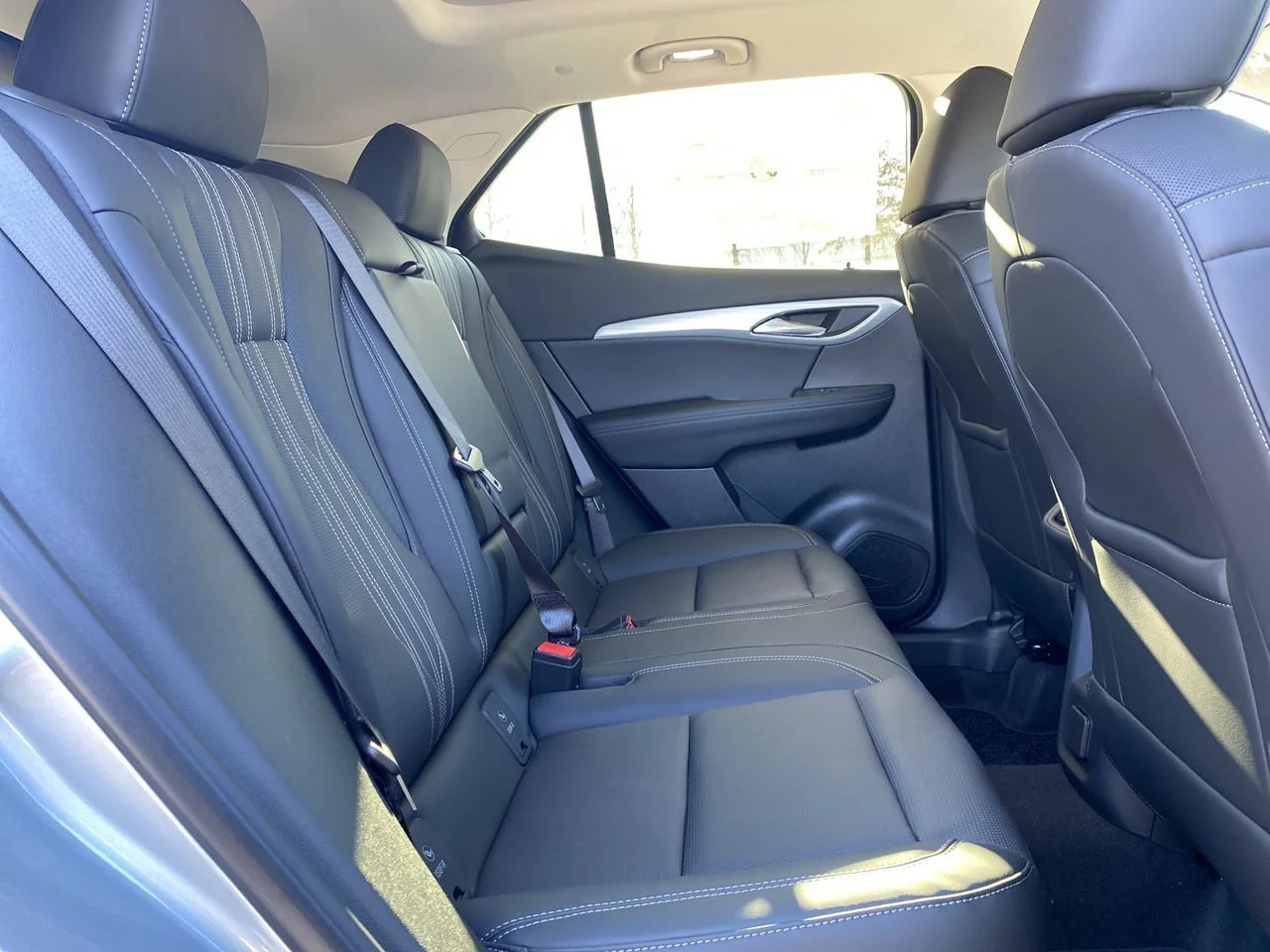 New 2026 Moonstone Gray Metallic Buick Avenir image 22