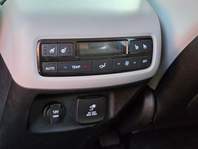 Used 2024 Silver Hyundai SEL image 26