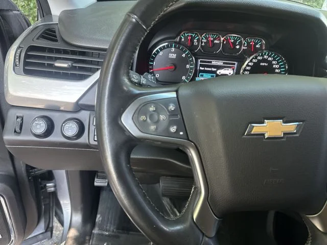 Used 2018 Gray Chevrolet LT image 19