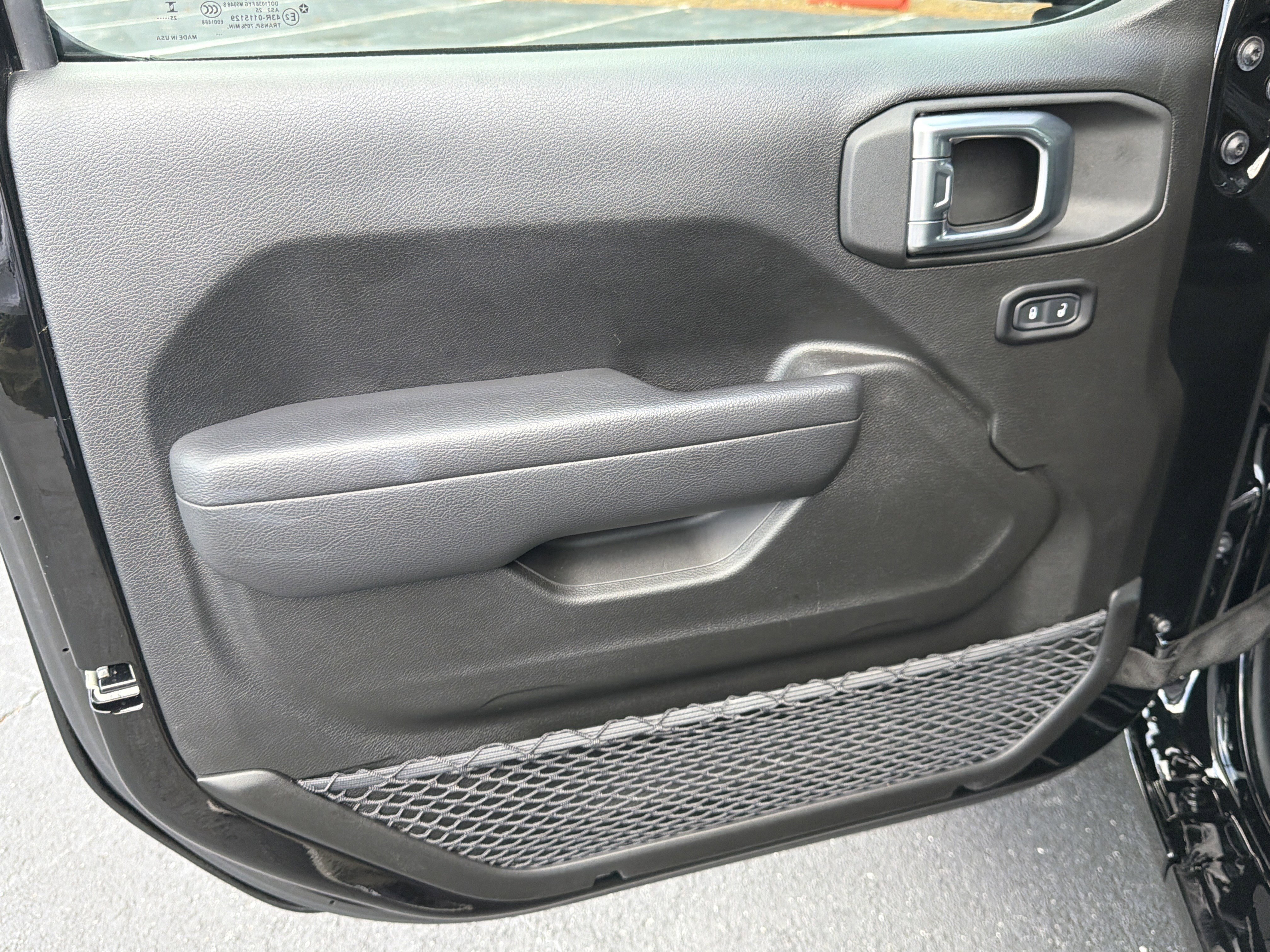Used 2025 Black Clearcoat Jeep Sport image 12