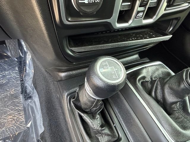 2023 Jeep Wrangler 4-Door Altitude - Photo 30