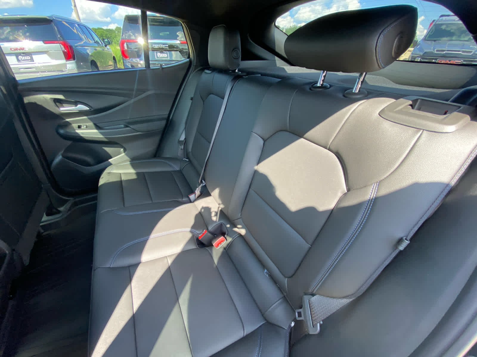 2026 Buick Envista Sport Touring - Photo 22