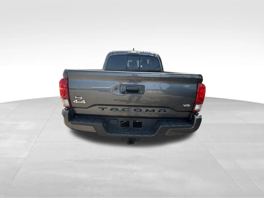 Used 2023 Gray Toyota SR image 5