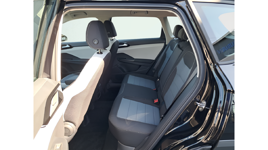 New 2025 Black Volkswagen 1.5T S image 11