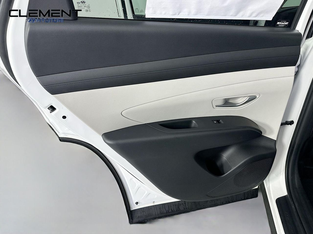 New 2026 White Hyundai SEL AWD image 26