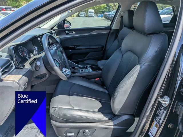 Used 2024 Black Kia EX image 15
