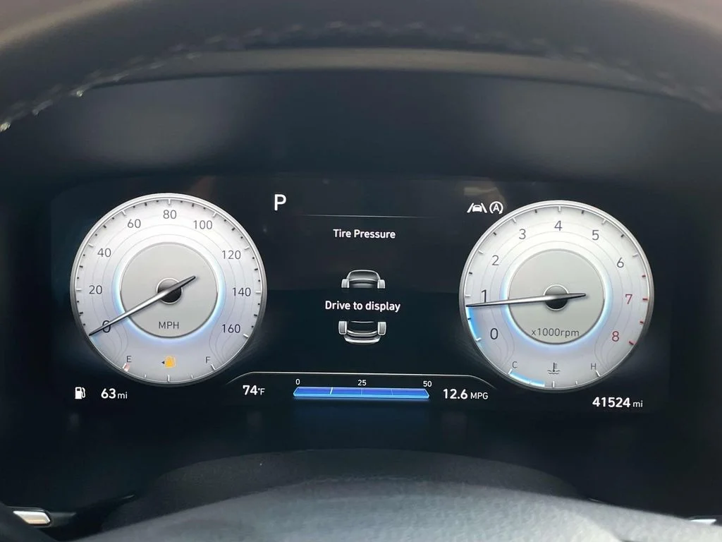Used 2023 Stormy Sea Hyundai SEL image 14