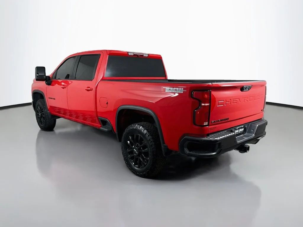 Used 2025 Red Chevrolet LT image 5
