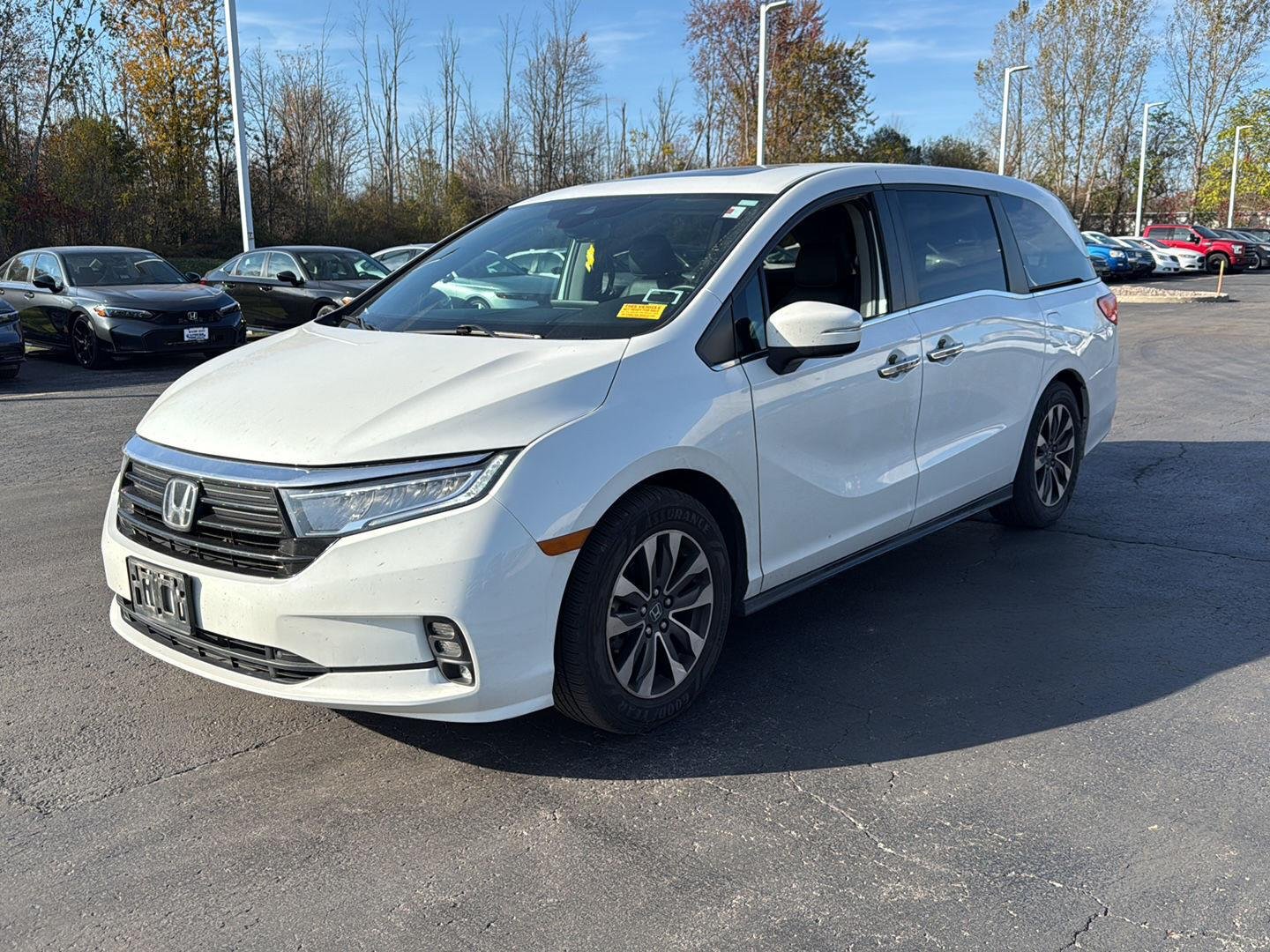 Used 2021 Platinum White Pearl Honda EX-L image 2