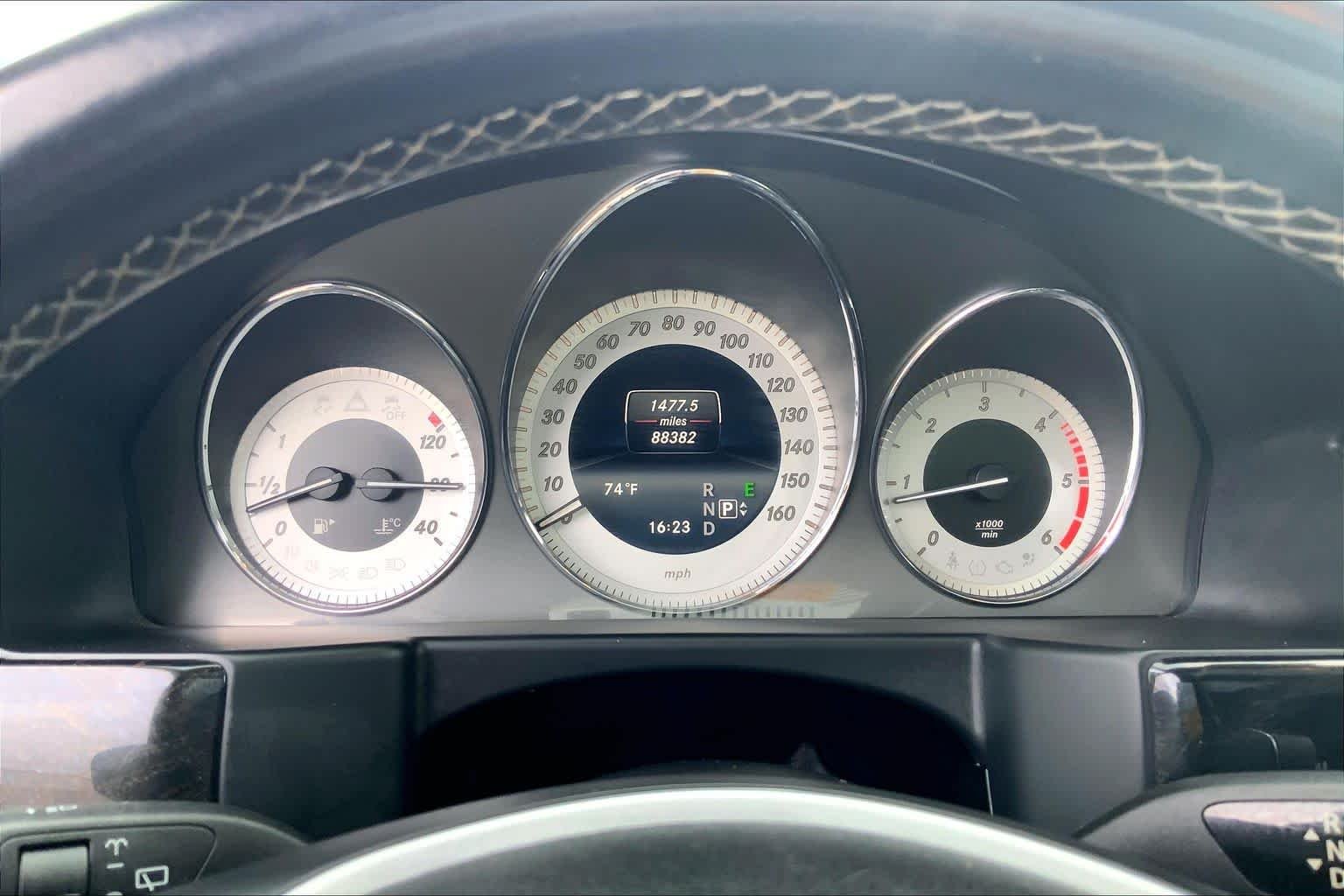 Used 2014 BLACK Mercedes-Benz GLK 250 BlueTEC® image 25