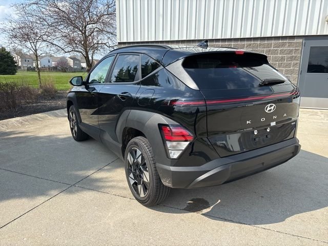 2025 Hyundai Kona SEL - Photo 7
