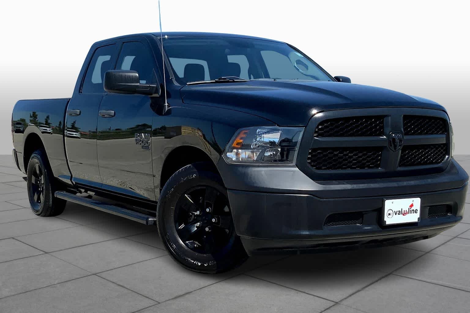 Used 2021 Diamond Black Crystal Pearlcoat Ram Tradesman image 3