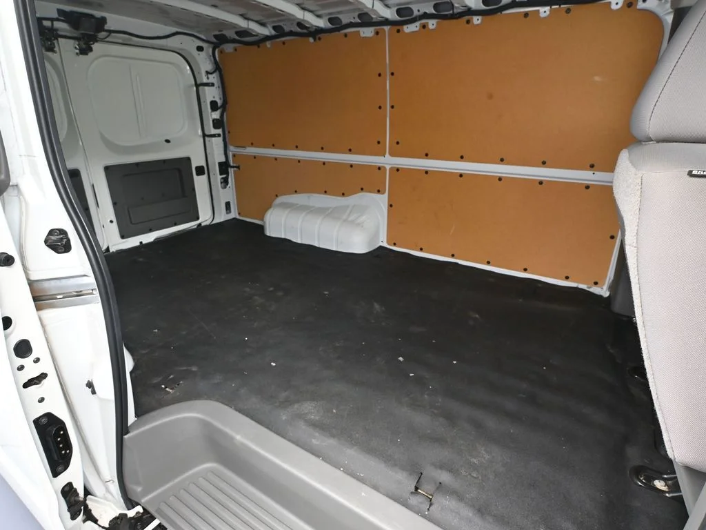 Used 2019 White Nissan SV image 37