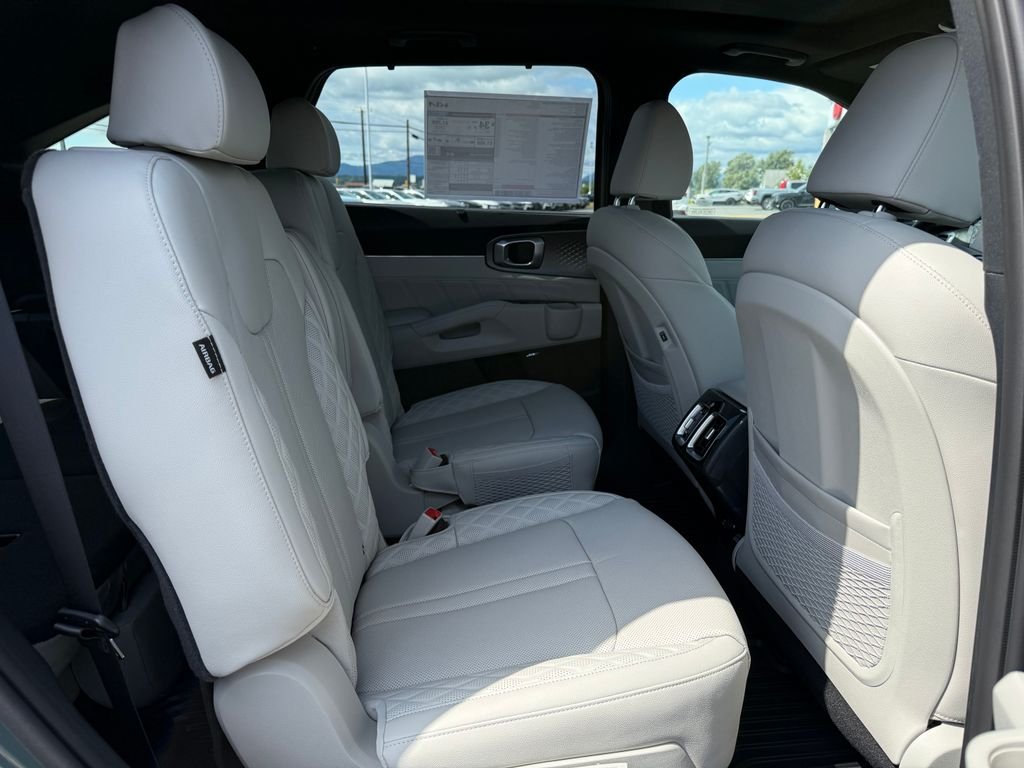 New 2026 Cityscape Green Kia X-Line SX Prestige AWD image 13