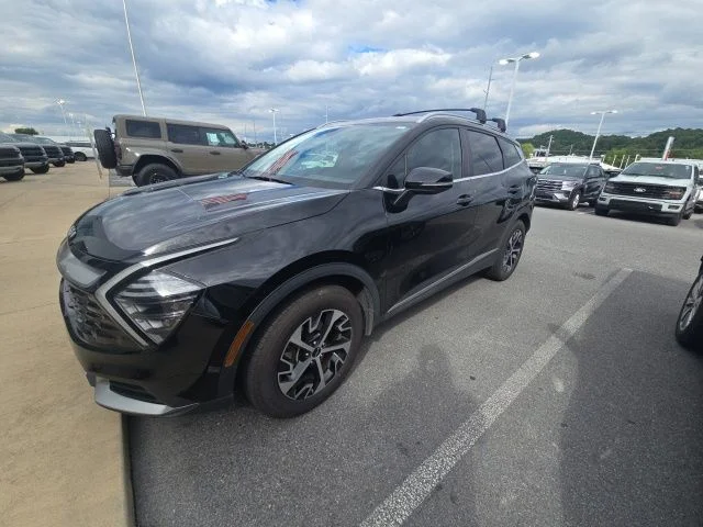 Used 2024 Black Kia EX image 2