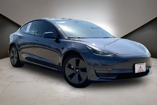 Used 2022 Tesla Model 3 Base with VIN 5YJ3E1EA8NF290423 for sale in White Settlement, TX