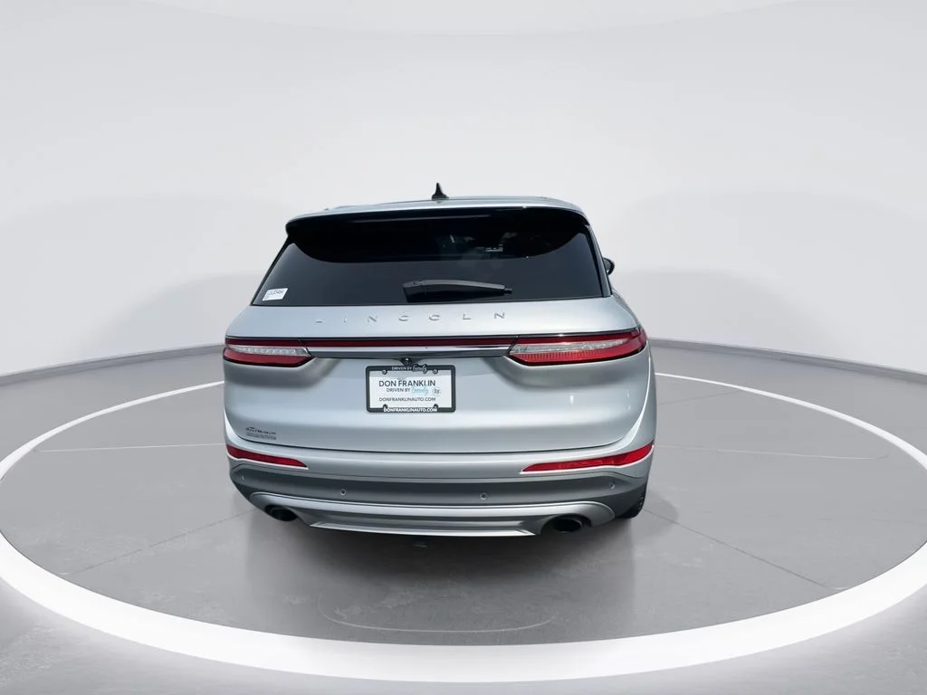 Used 2020 Silver Lincoln Reserve image 7