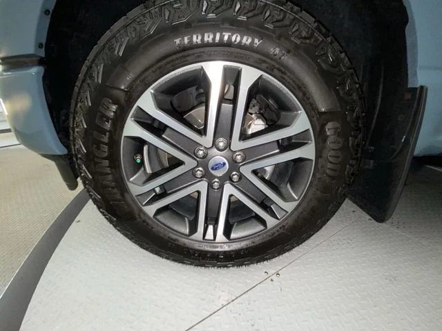 Used 2023 Blue Ford XL image 10