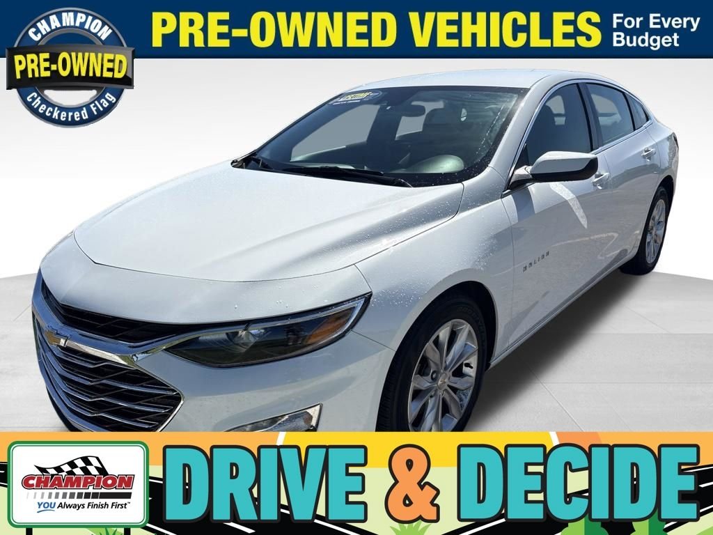 Used 2023 White Chevrolet LT 1LT image 1