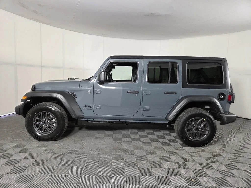 New 2026 Anvil Clearcoat Jeep Sport S image 8