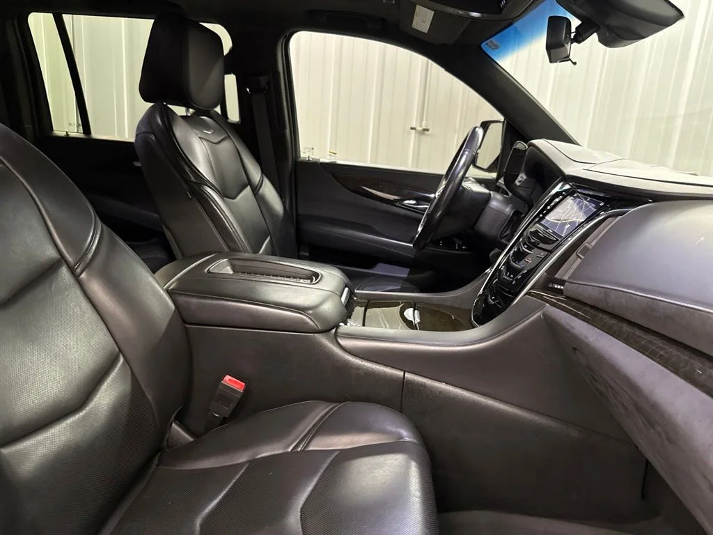 Used 2019 Black Raven Cadillac Platinum Edition image 22