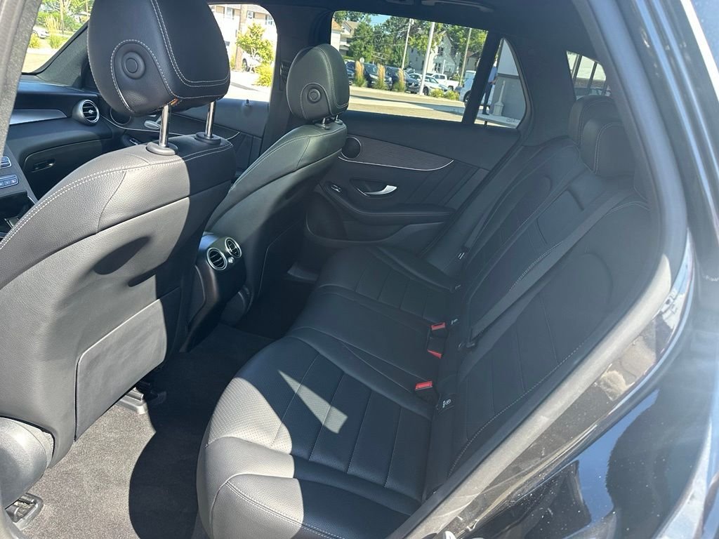 Used 2022 Gray Mercedes-Benz GLC 300 image 13