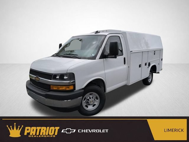 2025 Chevrolet Express Cutaway 3500