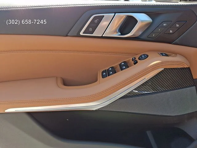 New 2026 Manhattan Green Metallic BMW M60i image 11