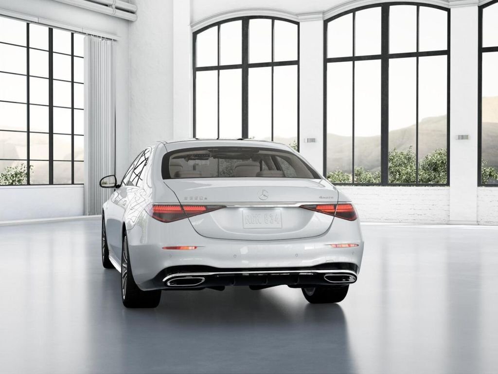 Certified Used 2025 White Mercedes-Benz S 580e image 26