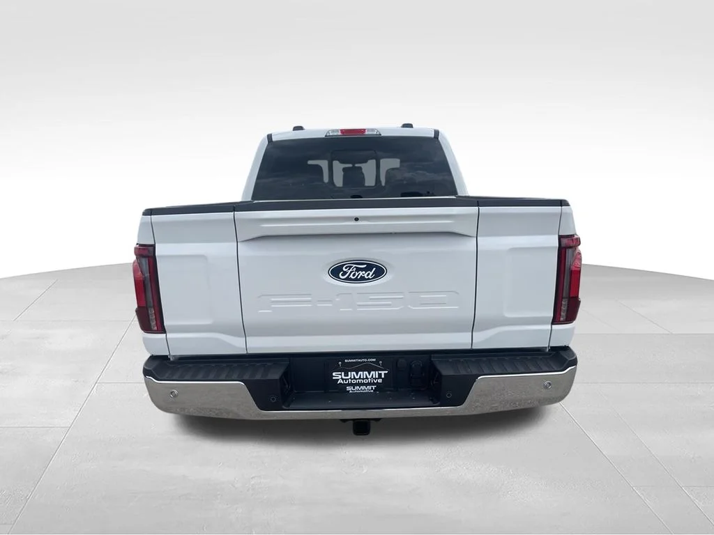 New 2026 Star White Metallic Tri-Coat Ford Lariat® image 31