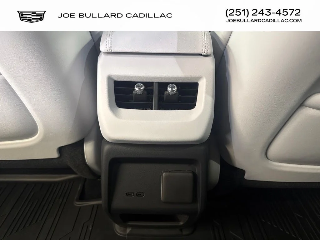 2026 Cadillac OPTIQ Luxury - Photo 16