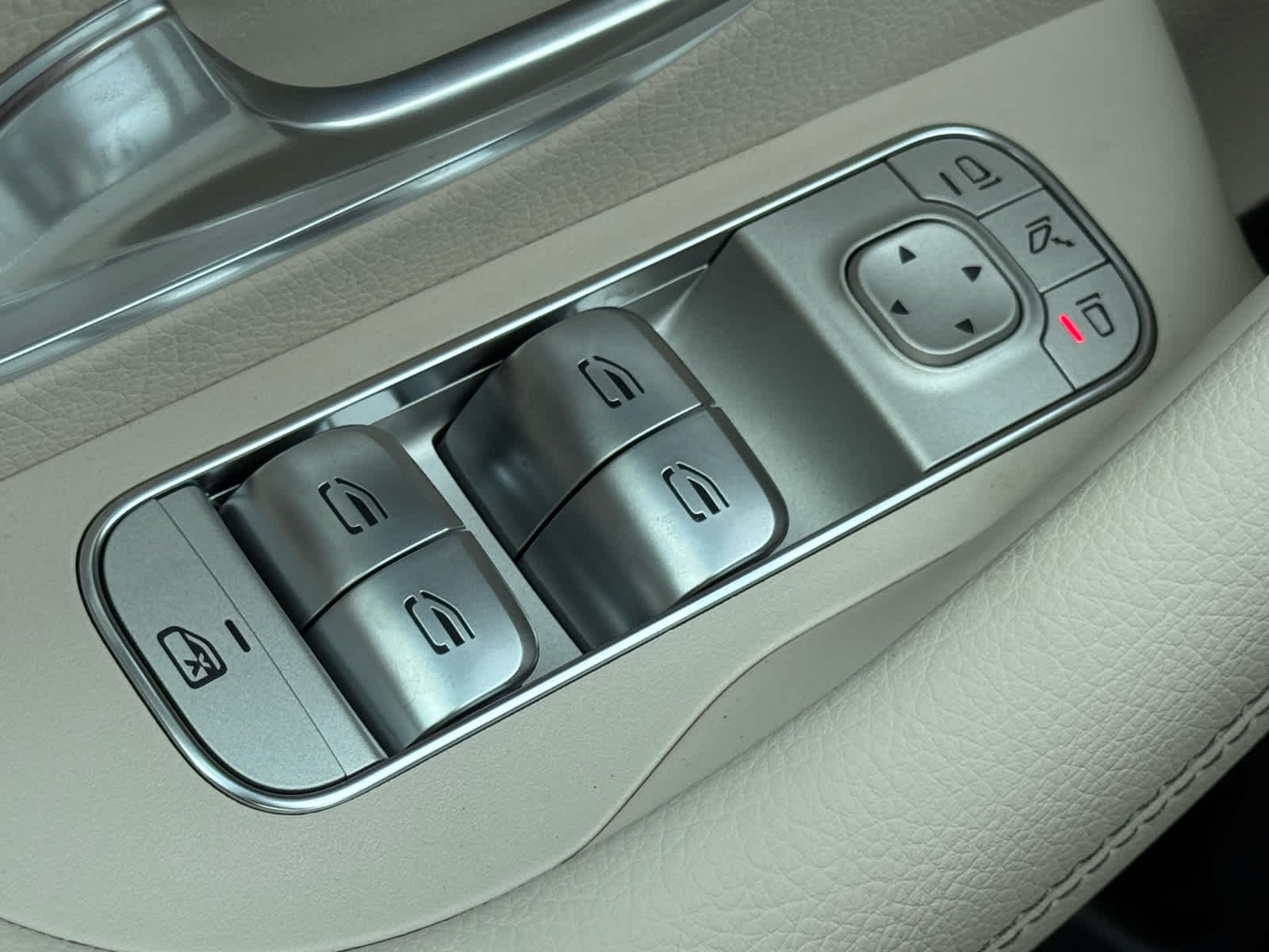 New 2026 Selenite Grey Metallic Mercedes-Benz GLS 450 image 34